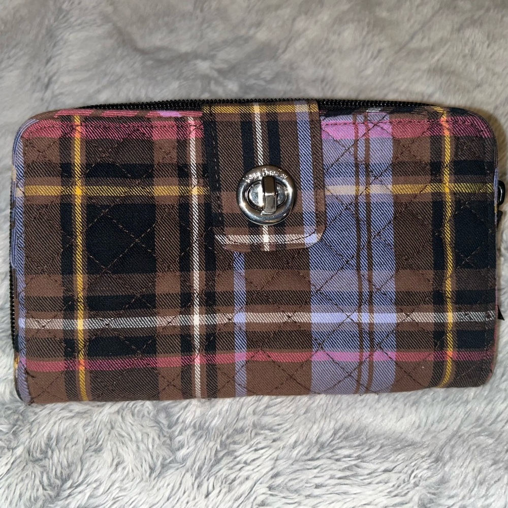 Vera Bradley RFID Turnlock Wallet